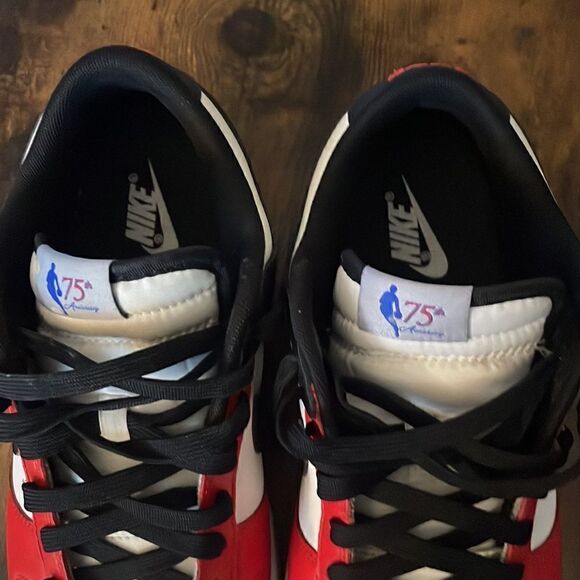 Nike Dunk Low EMB NBA 75th Anniversary Chicago Size 9 / great condition - Picture 8 of 13